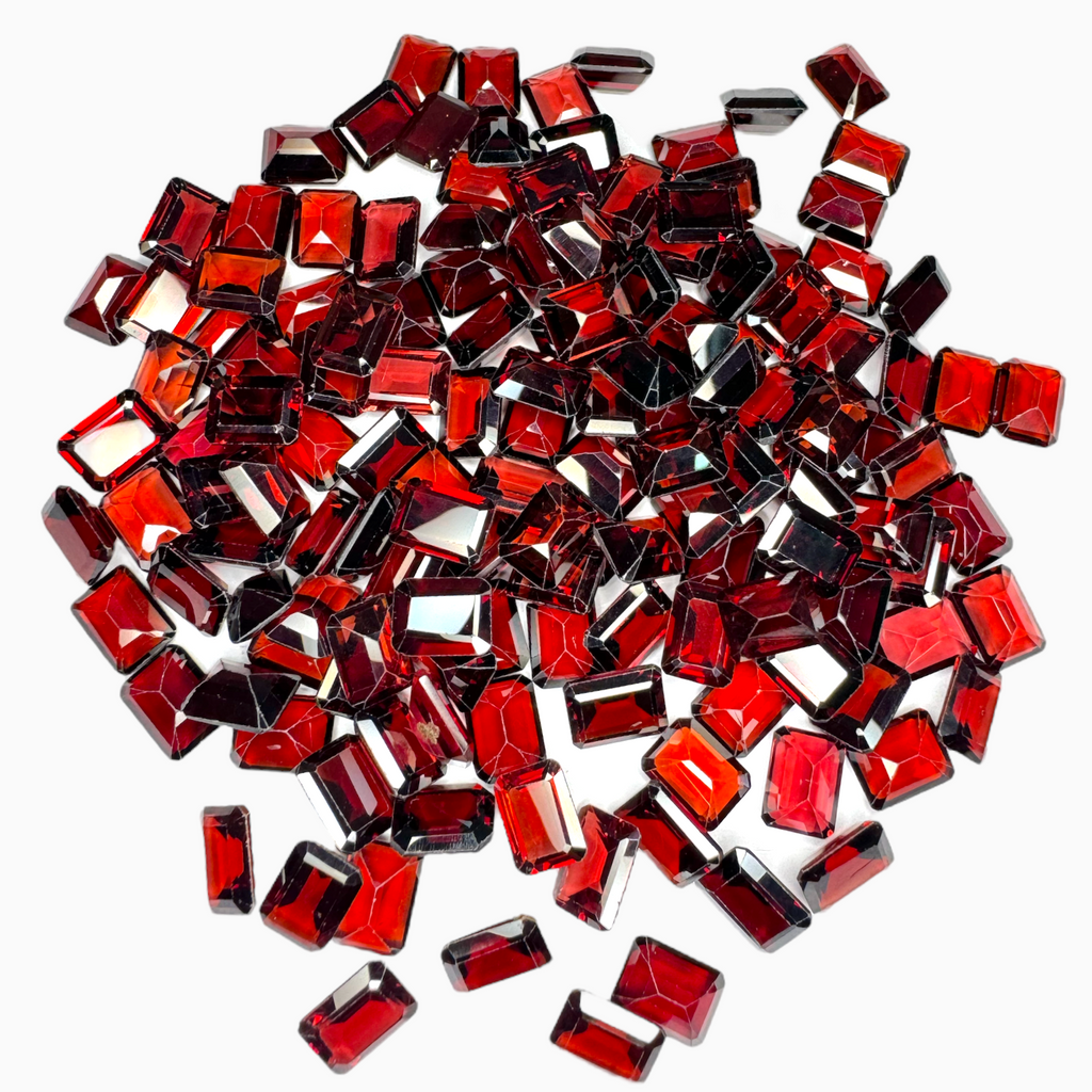 Natural Almandine Red Garnet (Pyrope) Stone 6X8 mm - 1.75 Carats