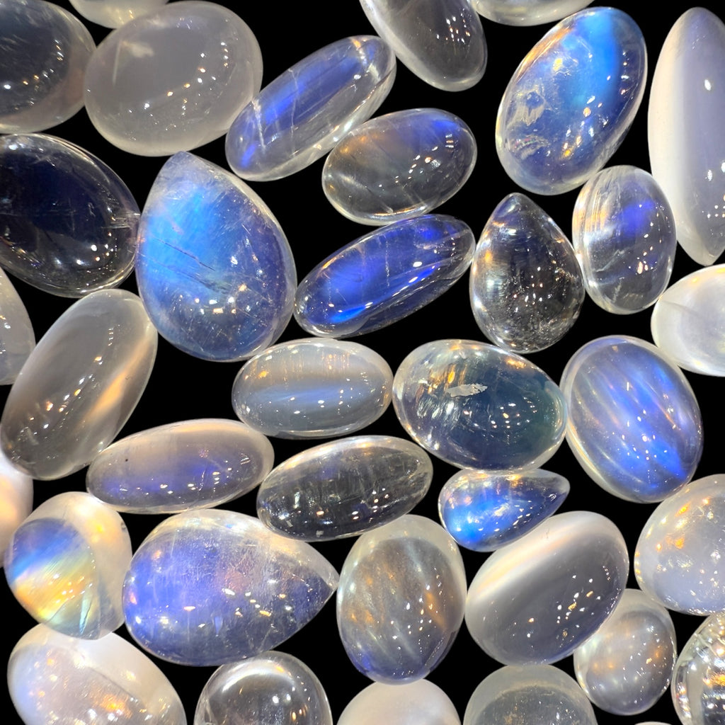 Natural Blue Moonstones From 1 - 10 Carats Srilanka Price Per Carats