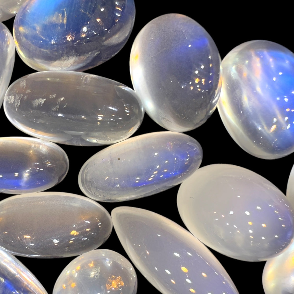 Natural Blue Moonstones From 1 - 10 Carats Srilanka Price Per Carats
