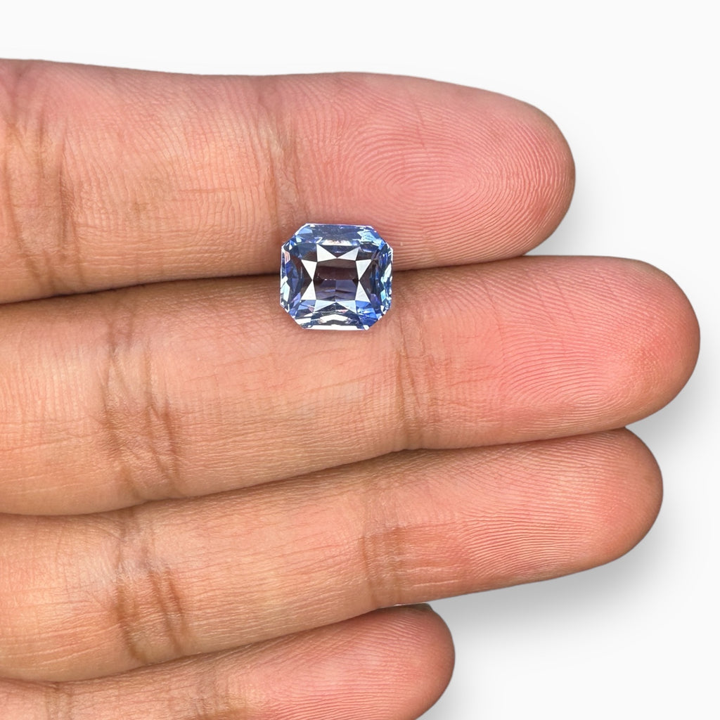 Natural Blue Sapphire Emerald cut 4.28 Carats From Srilanka -IDL Certified