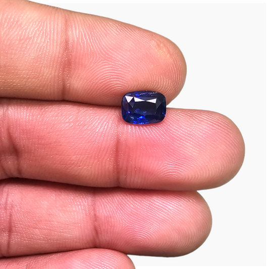 loose Natural Blue Sapphire Stone 2.01 Carats Cushion Shape 8x6 mm
