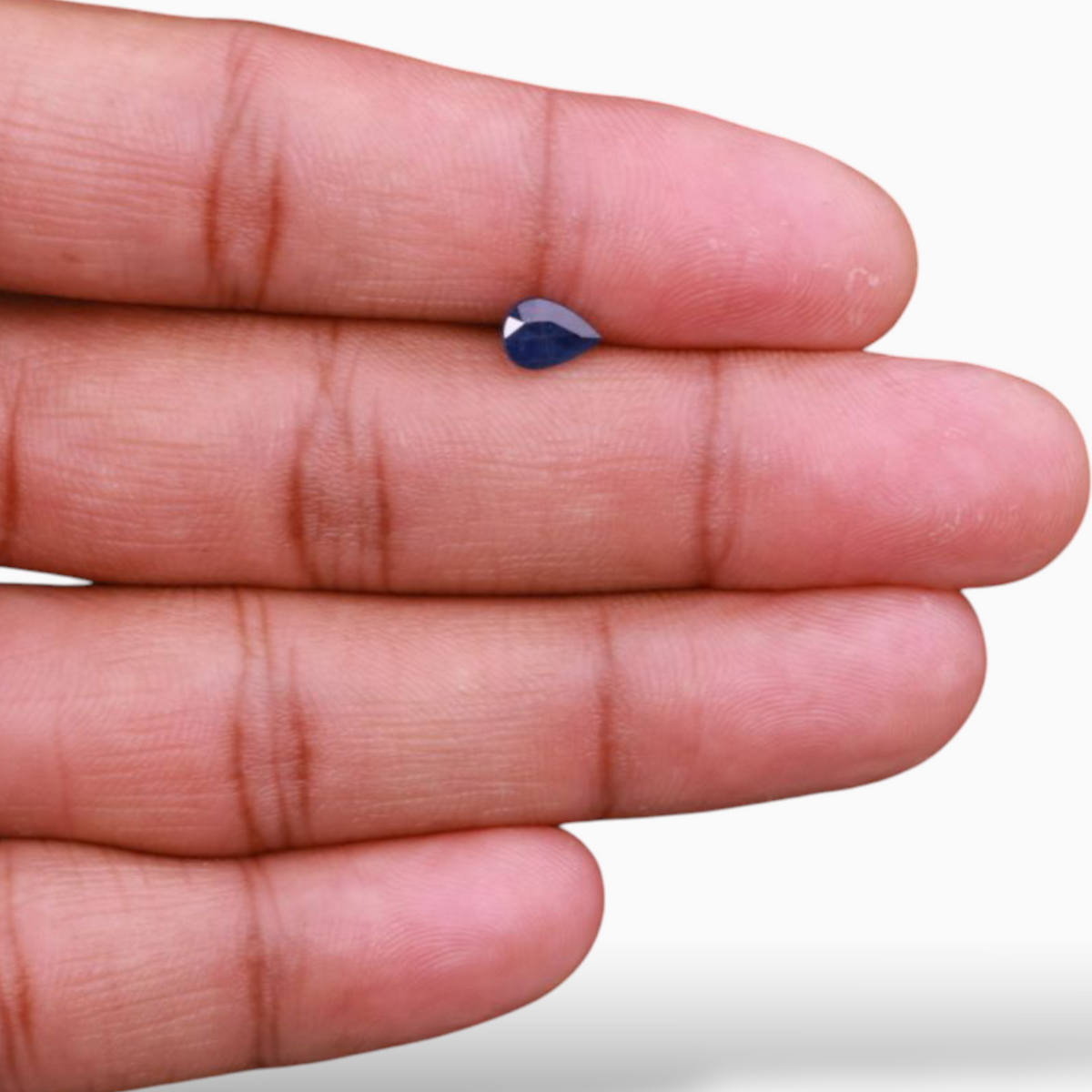Natural Blue Sapphire in Pear Shape 1.03 Carats 7x5mm Size