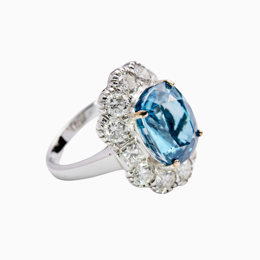 Sky Blue Topaz Ring in Pure Silver 925 With Moissanite