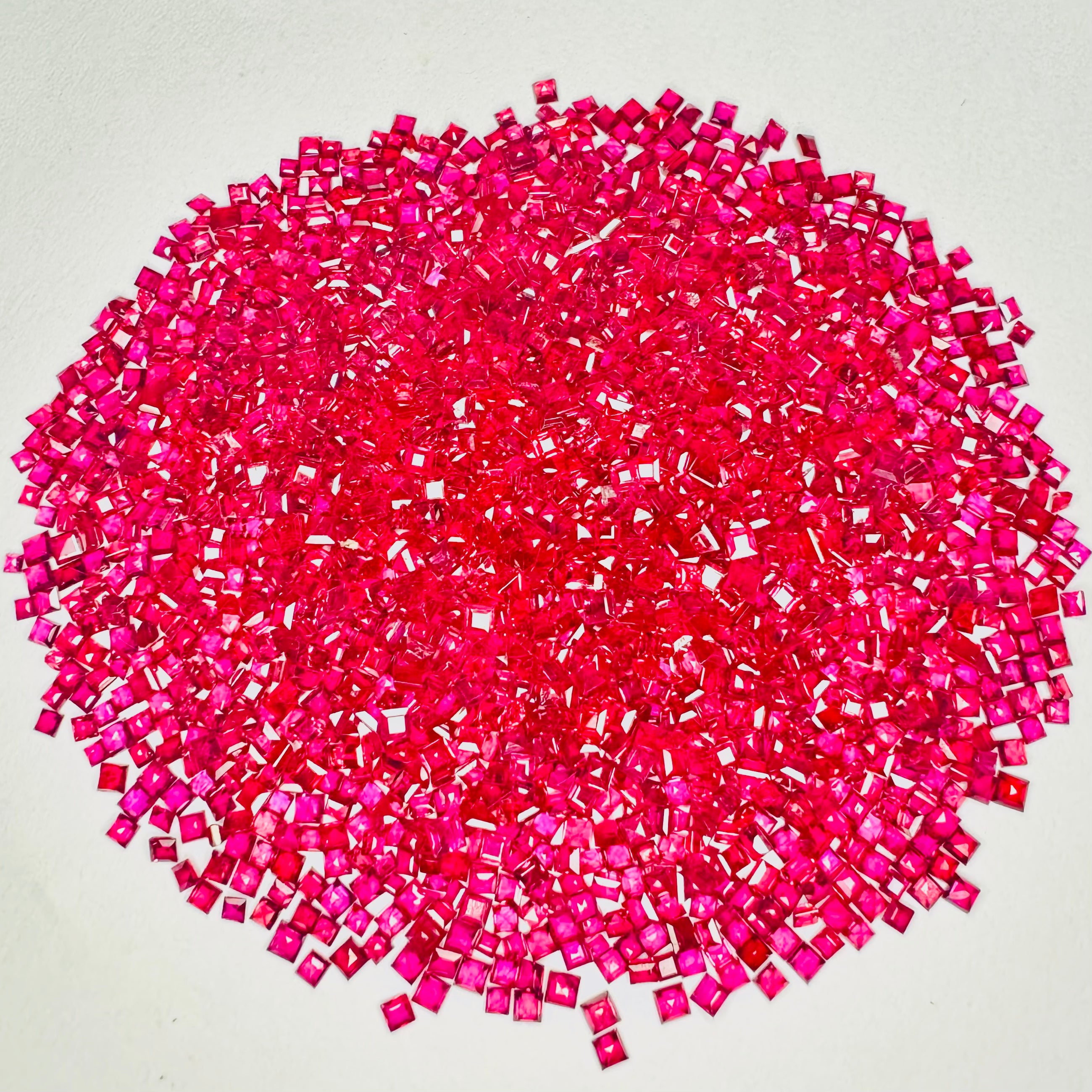 Natural Burmese Princess Round 0.8mm - 3mm (Manik)