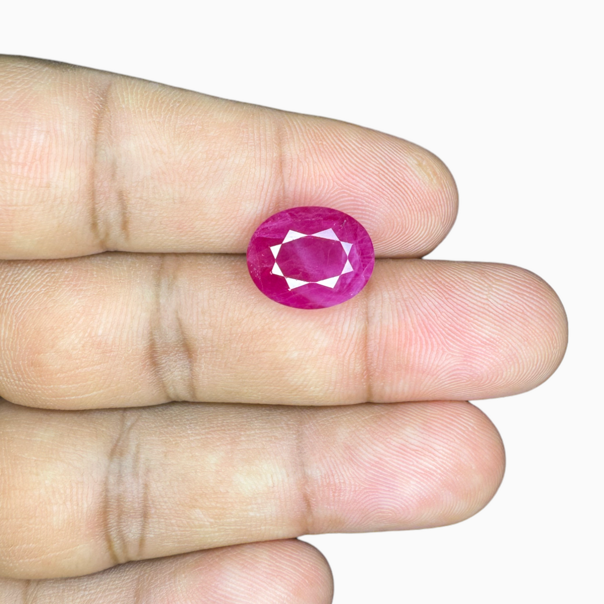 Natural Burmese Ruby Manik Stone 8.65 Carats Oval Cut  13.53x10.67x6.26 mm