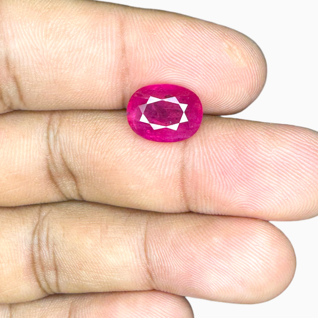 Natural Burmese Ruby Manik Stone Oval Cut 5.28  Carats , 11.54x8.88x5.21mm From Burma