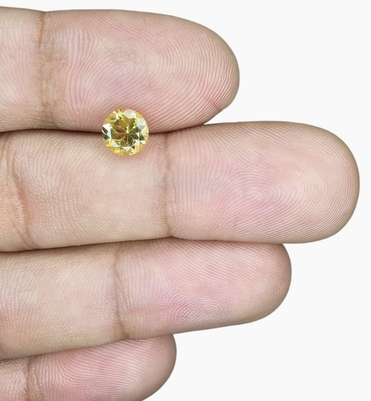 Natural Citrine Stone 0.86 Carats Round ( 6mm) spineless