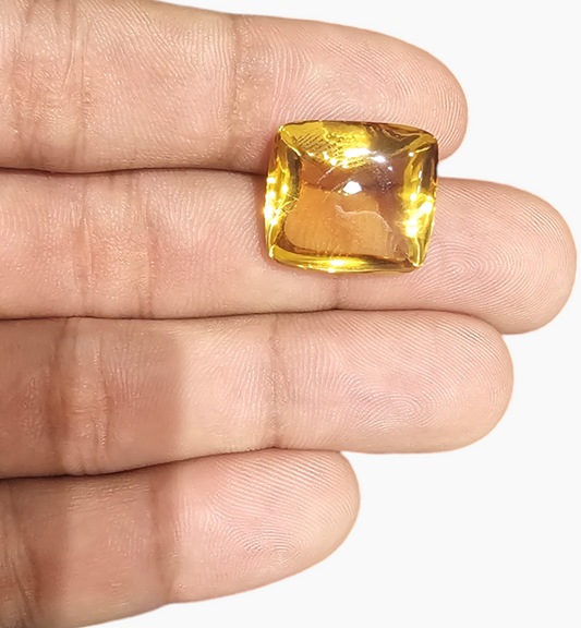 Natural Citrine Stone 18.96 Carats Cushion  Cabochon ( 17x15.8mm)