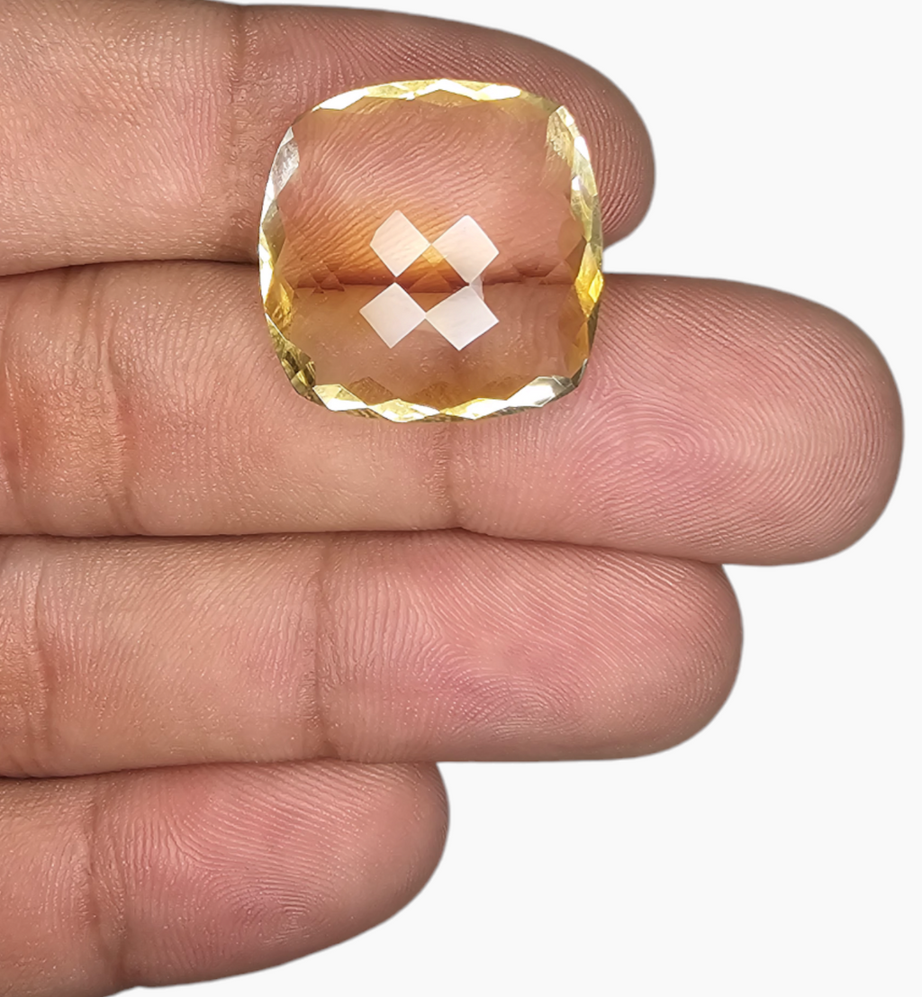 Natural Citrine Stone 22.34 Carats Cushion ( 20x20 mm )