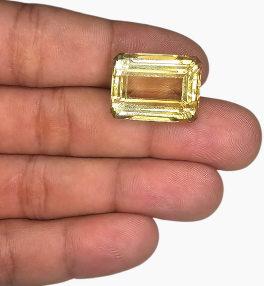 Natural Citrine Stone 25.57 Carats Emerald Cut Shape Size 20x15mm