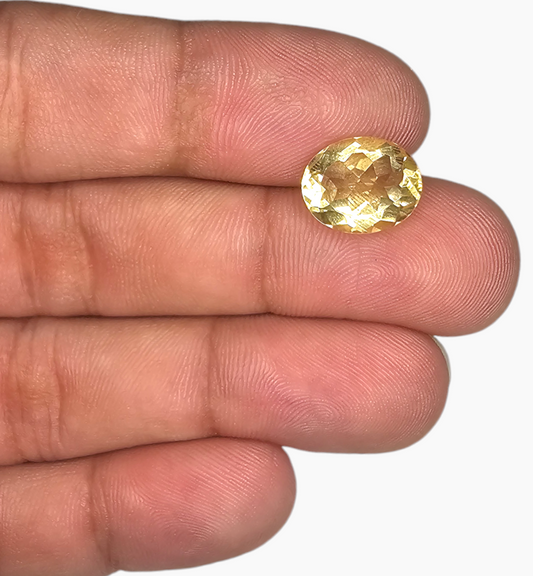 Natural Citrine Stone 4.25 Carats Oval Shape Size 9.8x12mm