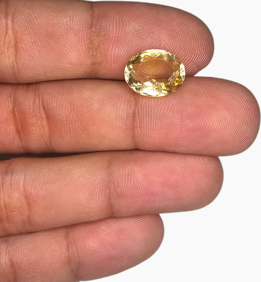 Natural Citrine Stone 4.54 Carats Oval Shape Size 12.6x9.9mm