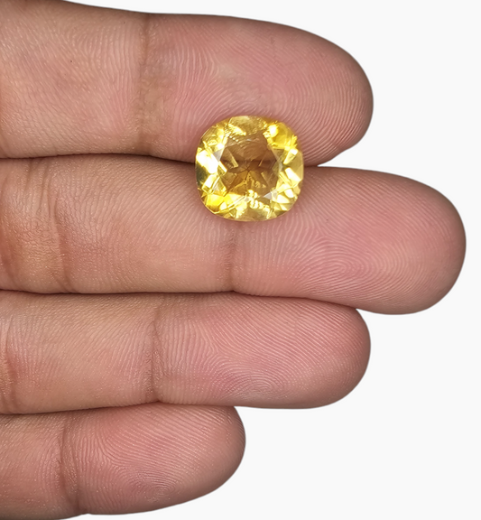 Natural Citrine Stone 5.42 Carats Cushion ( 12x12 mm )