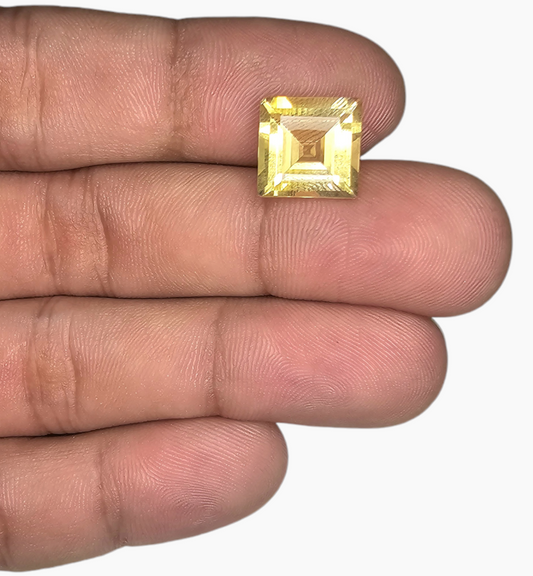 Natural Citrine Stone 5.61 Carats Princess  Shape Size 11x11mm