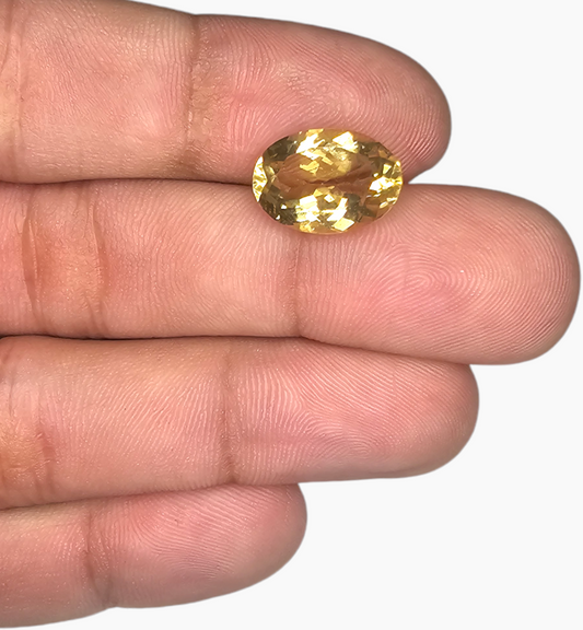 Natural Citrine Stone 5.85 Carats Oval Shape Size 14x10mm