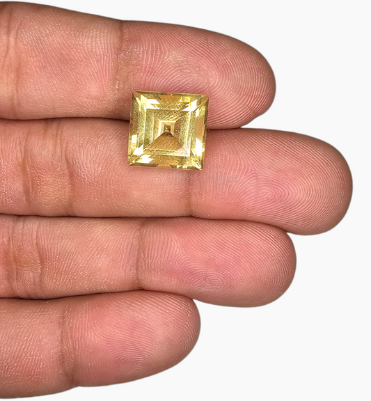 Natural Citrine Stone 8.20 Carats Princes Shape Size 12x12 mm