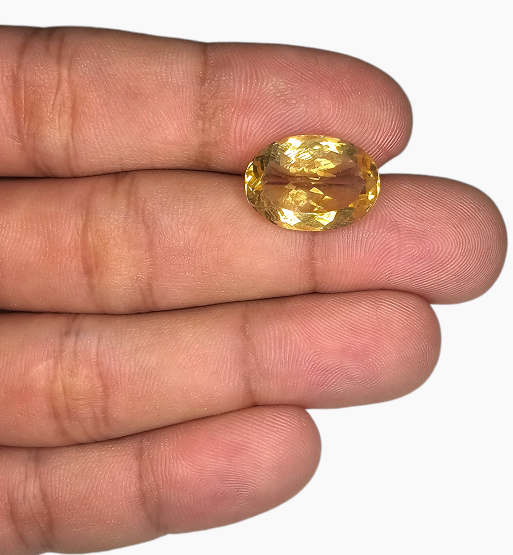 Natural Citrine Stone 8.67 Carats Oval Shape Size 16.4x11.8mm