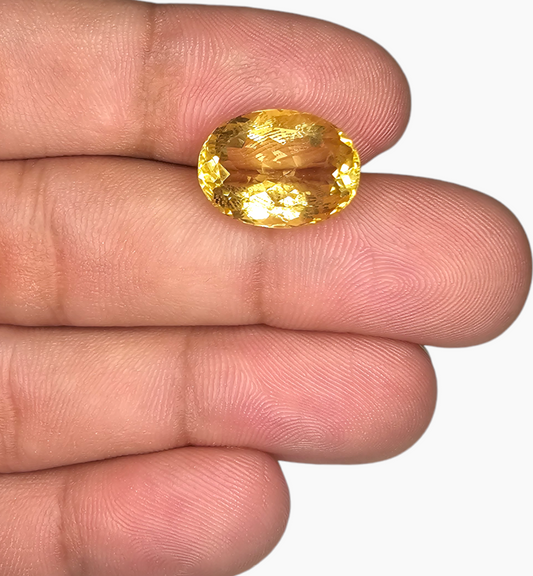 Natural Citrine Stone 8.87 Carats Oval Shape Size 15. 2x11.4mm