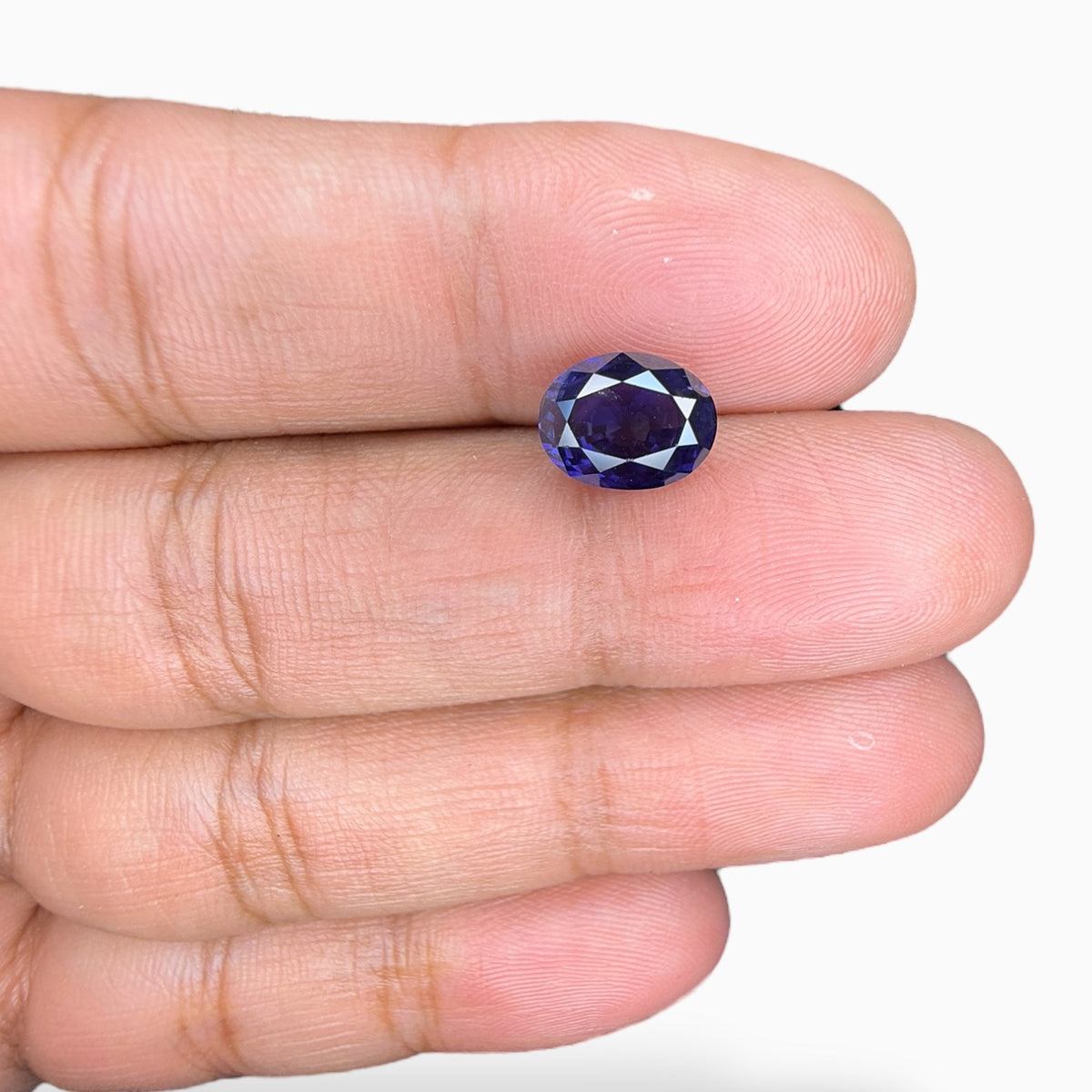 Natural Color change Sapphire Oval Shape 3.72 Carats Srilanka No Heat-IDL Certified