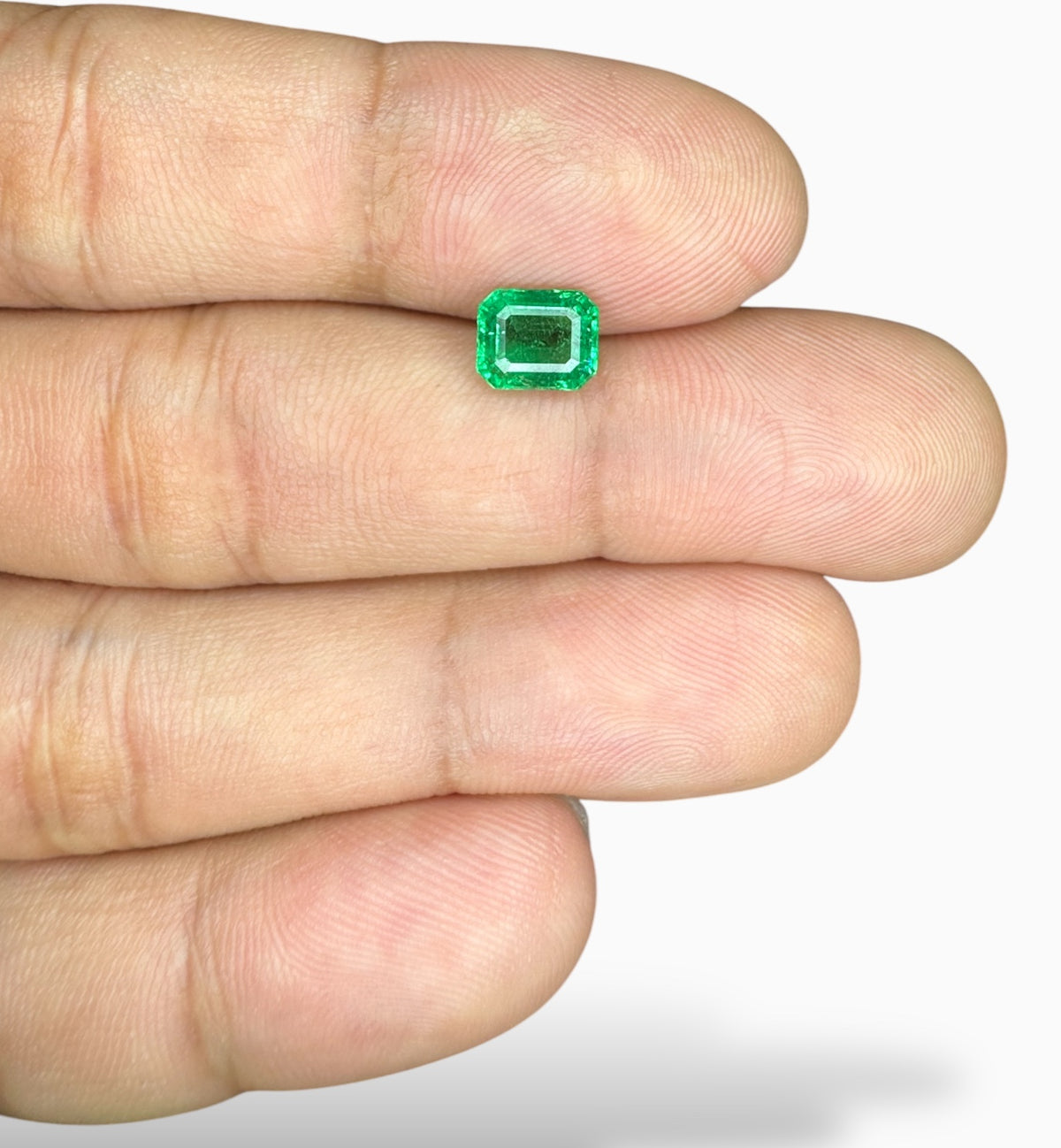 Natural Emerald Stone 1.30 Carats 7.1 X 5.9 mm Emerald Cut