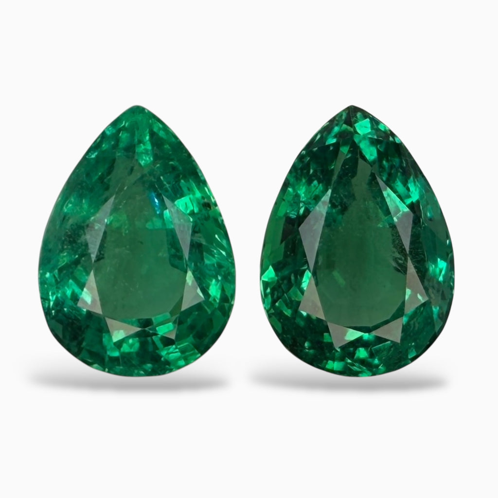 Natural Emerald Stone Pear Pair For Earrings 6.37 Carats