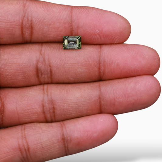 Natural Green Tourmaline Stone 1.86 Carats in Baguette Shape & Size 8x6mm