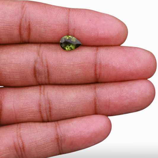Natural Green Tourmaline Stone 1.80 Carats in Pear Shape & Size 10x7mm