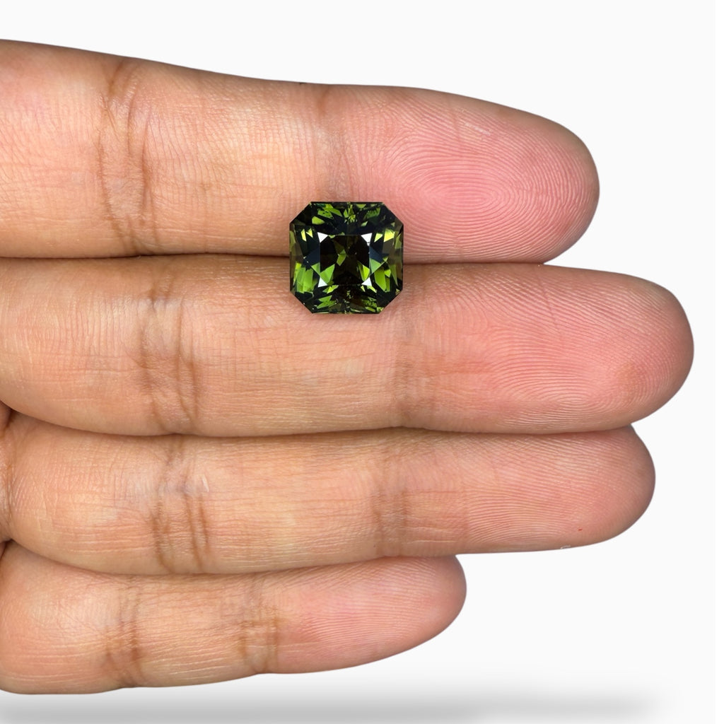 Natural Green Tourmaline Stone Asscher Cut 5.75 Carats 10.5x10 mm
