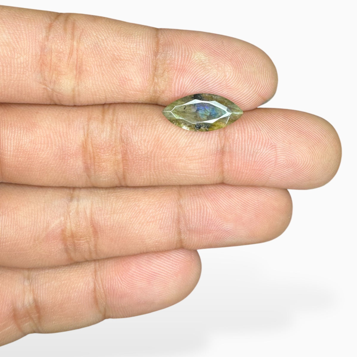 Natural Labradorite Stone Marquise Cut 2.79 Carats 16.7 X 7.9 mm
