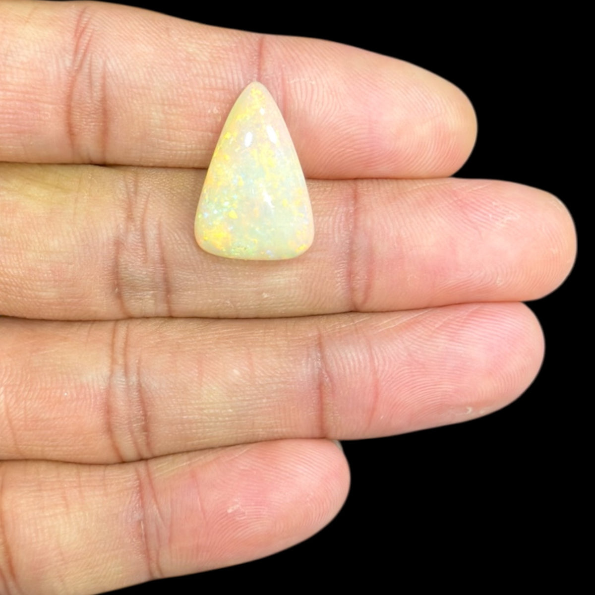 Natural LightYellow Ethiopian Opal Stone 9.20 Carats Pear Cabochon Shape 20.8 x 14 x 7 mm
