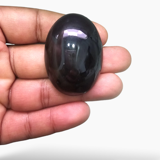 Natural Obsidian  Stone 93.47 Carats Oval Shape  ( 45x35 mm )