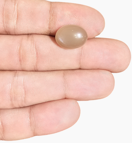 Natural Peach Moonstone Gemstone 7.60 Carats Oval Cabochon Shape ( 15x11.5mm)