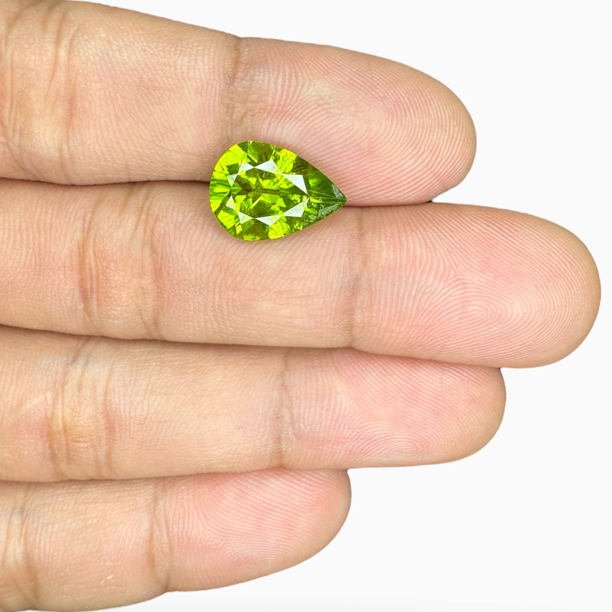 Natural Peridot Pear Stone 5.30 Carats 14 X 10 mm
