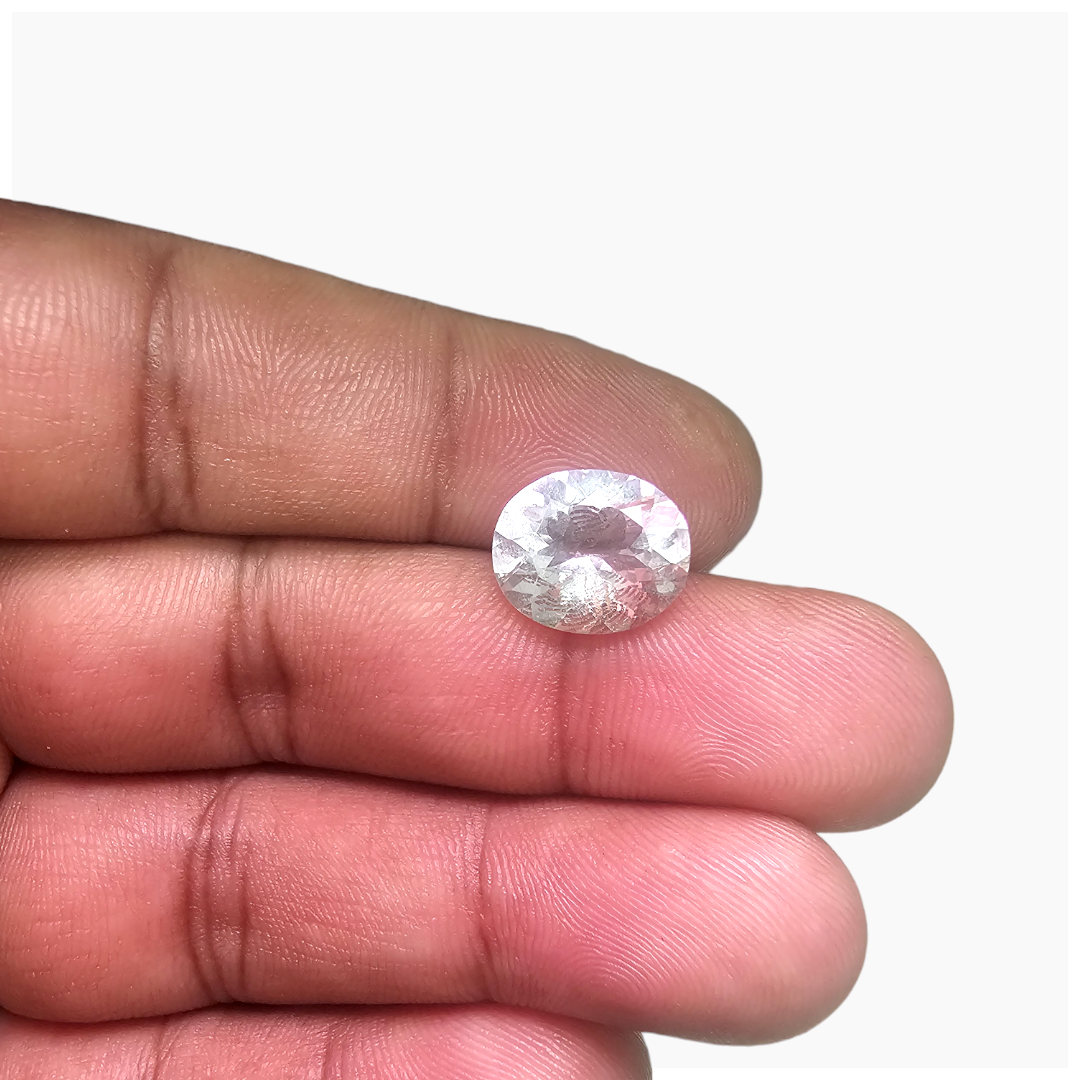 Natural Pink Morganite Stone 3.88 Carats Oval Cut (12x10 mm) 