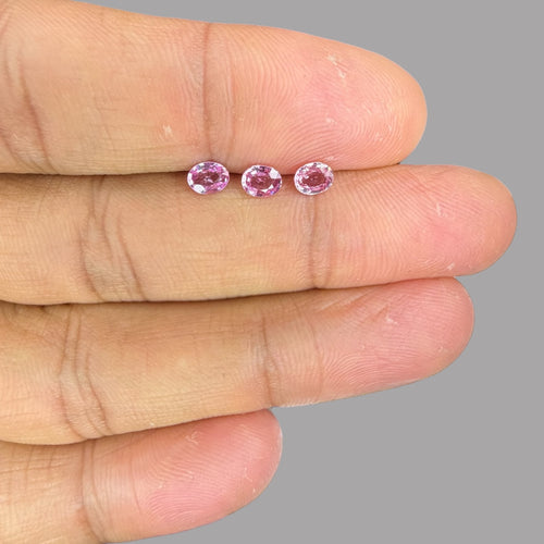 Natural Pink Sapphire Stone From 2mm - 7mm Size Price Per Carats (Total 13.78 Carats)