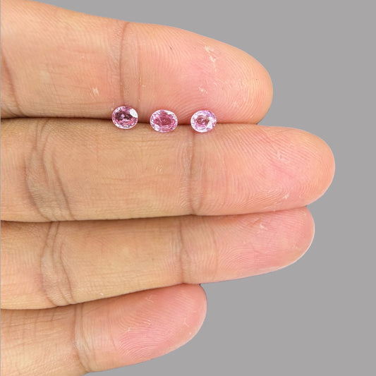 Natural Pink Sapphire Stone From 2mm - 7mm Size Price Per Carats (Total 15.65 Carats)