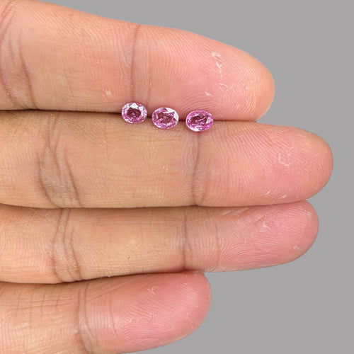 Natural Pink Sapphire Stone From 2mm - 7mm Size Price Per Carats (Total 19.76 Carats)