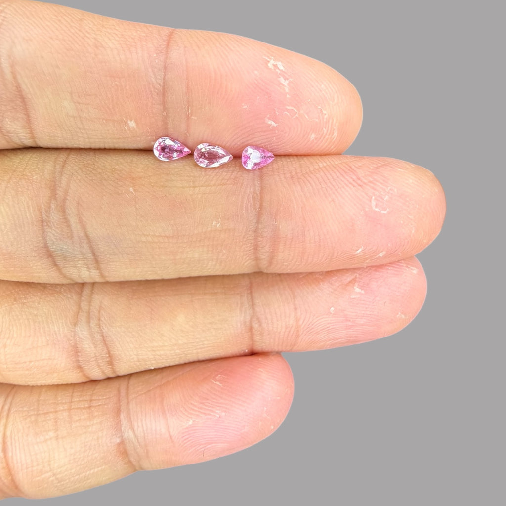 Natural Pink Sapphire Stone From 2mm - 7mm Size Price Per Carats (Total 23.32 Carats)
