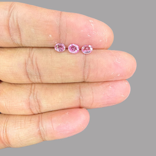 Natural Pink Sapphire Stone From 2mm - 7mm Size Price Per Carats (Total 24.23 Carats)