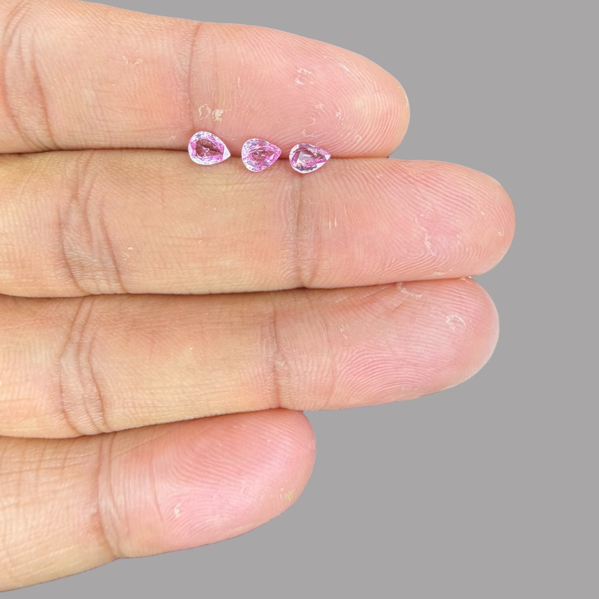 Natural Pink Sapphire Stone From 2mm - 7mm Size Price Per Carats (Total 8.98 Carats)