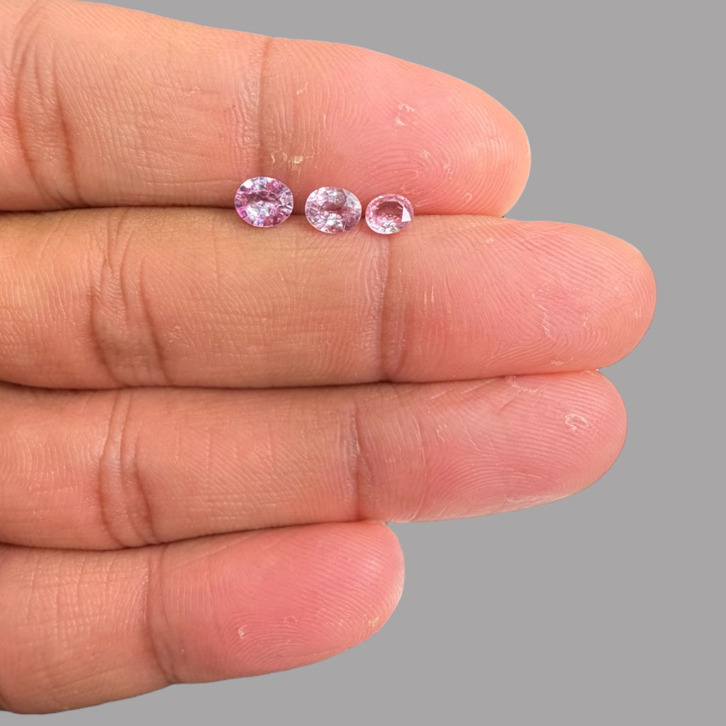 Natural Pink Sapphire Stone From 2mm - 7mm Size Price Per Carats (Total 9.87 Carats)