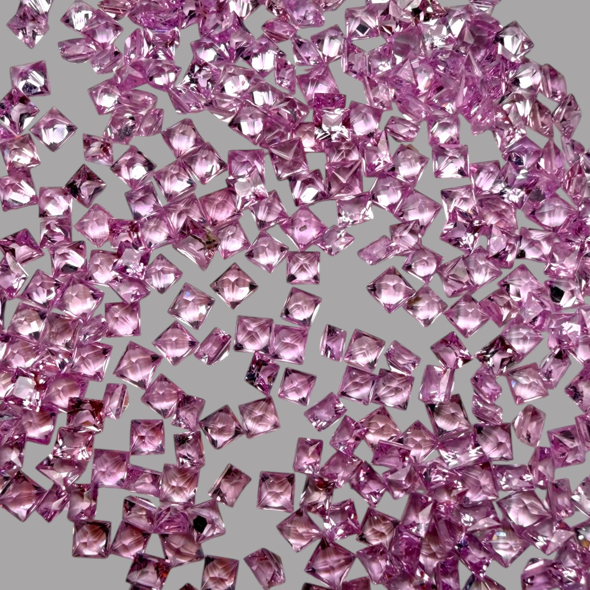 Natural Pink Sapphire Stone From 2 mm Size Price Per Carats (Total 20 Carats)