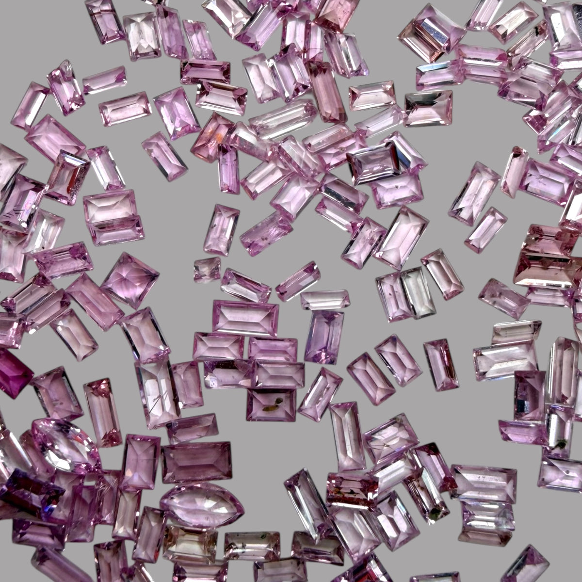 Natural Pink Sapphire Stone From 3-4 mm Size Price Per Carats (Total 30 Carats)