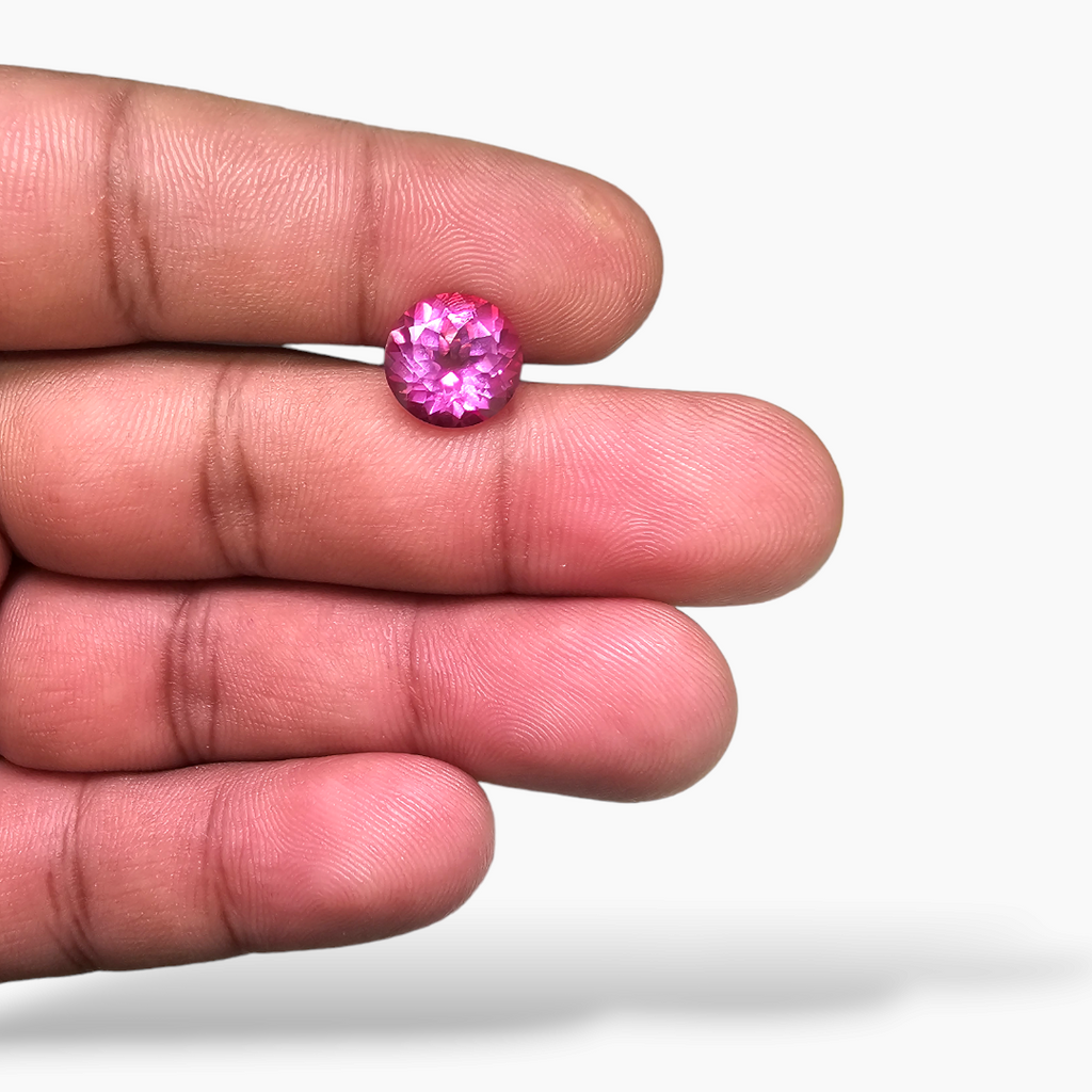 Natural Pink Topaz Stone 4.7 .Carats Round Shape ( 10 mm )