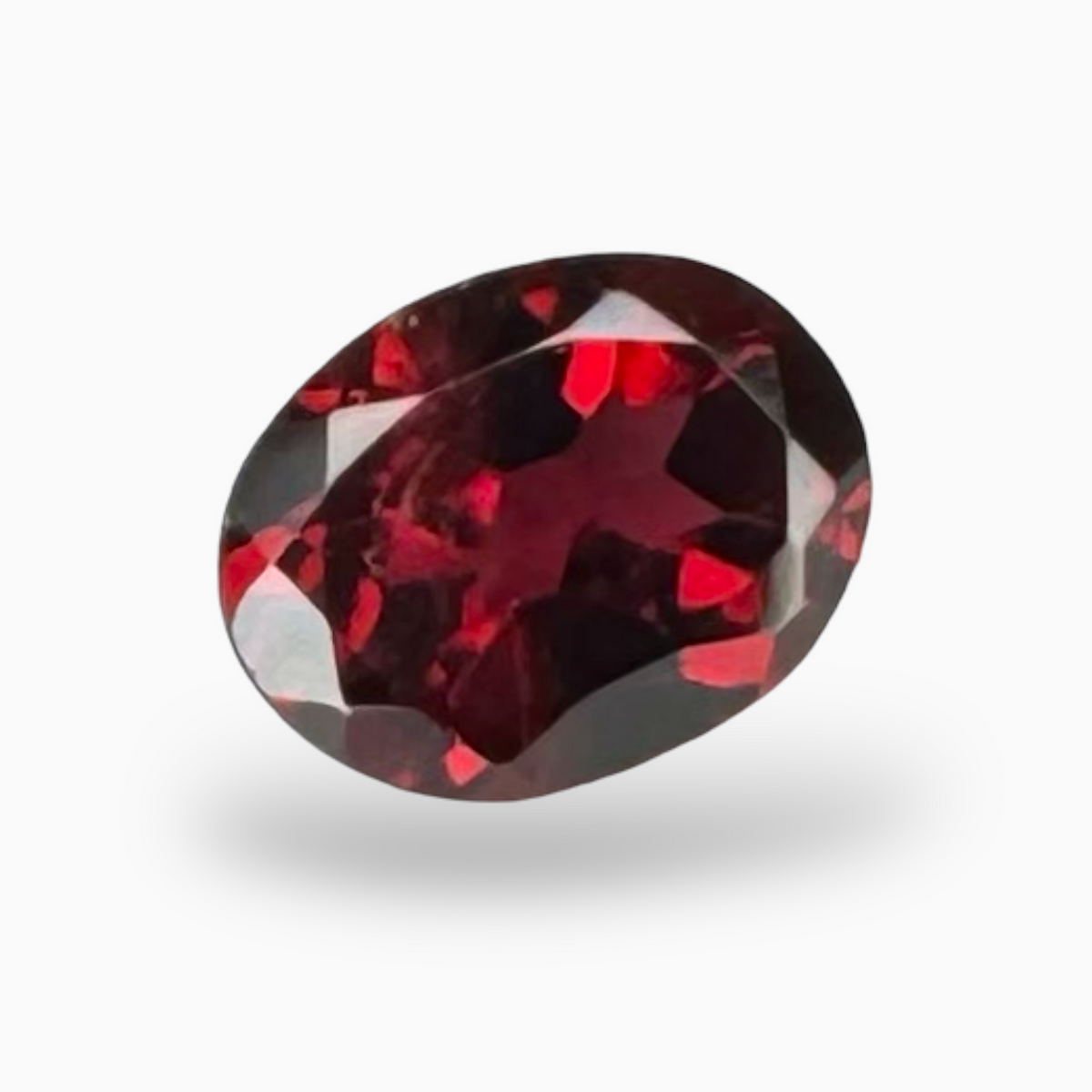 Natural Red Garnet Stone  5x4 mm 0.50 Carats Oval Cut
