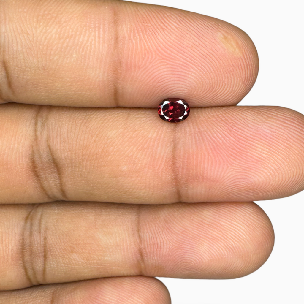 Natural Red Garnet Stone  5x4 mm 0.50 Carats Oval Cut