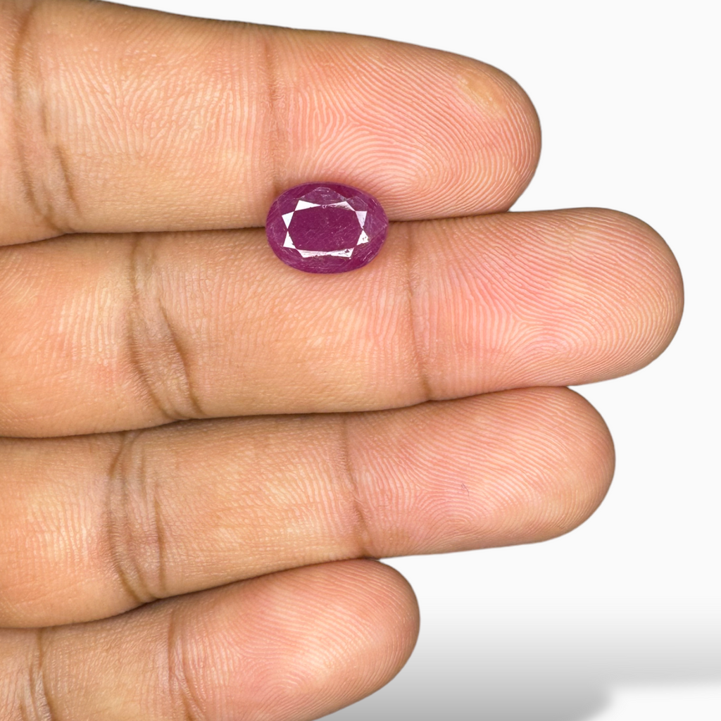 Natural Ruby Oval 3.90 carat 10x7mm From India