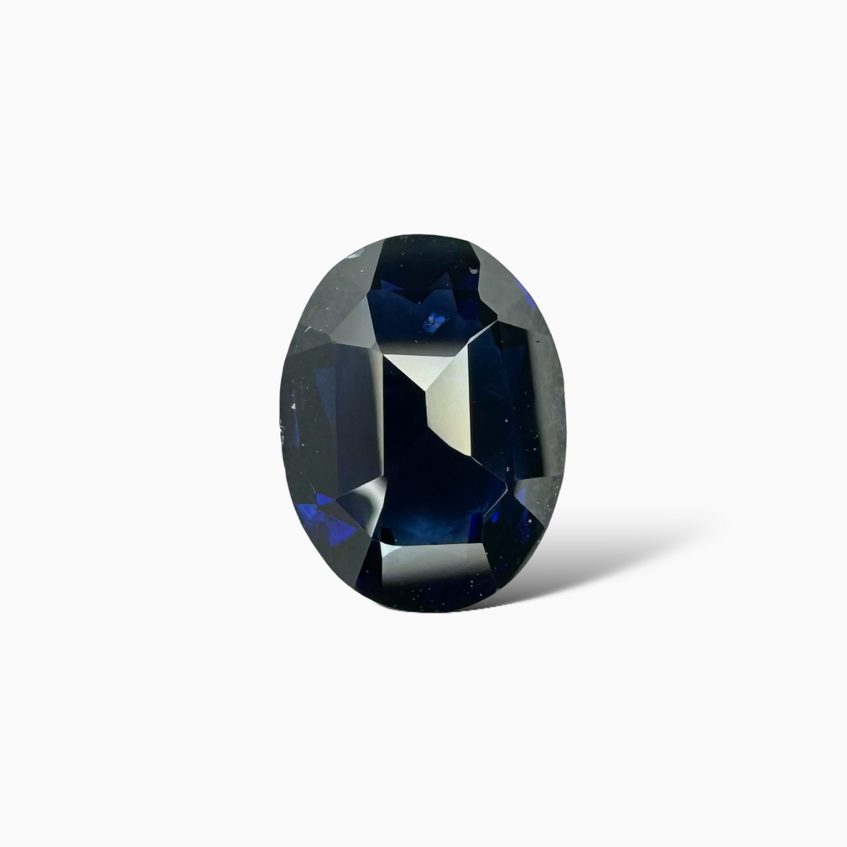 Natural Sapphire Stone 2.08 ct 9.09 × 6.79 x 4.01 mm Oval Dark Blue Sri Lanka
