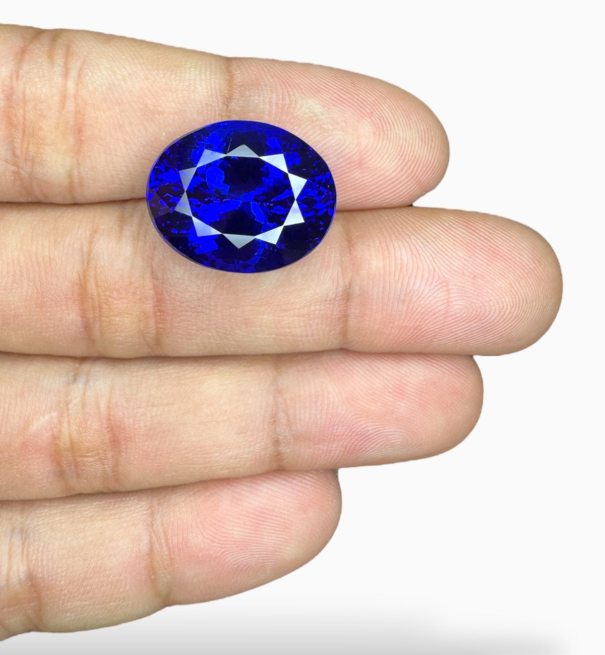 Natural Tanzanite Stone Oval Cut 25.35 Carats 19.8 X 15.7 mm