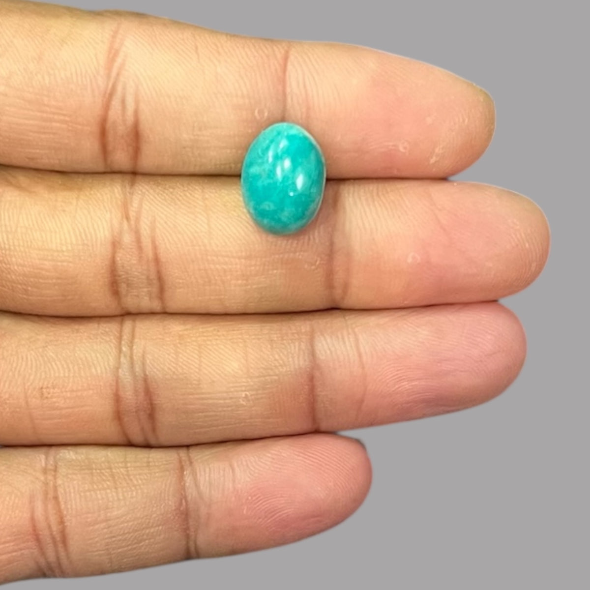 Natural Turquoise 6.58 Carats 13.9 x 10.5 x 7.1 mm in Oval